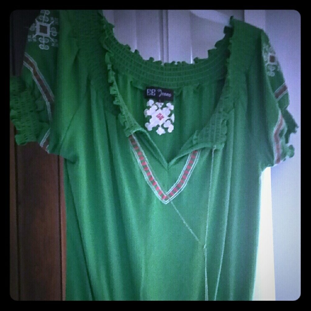 Green Aztec print